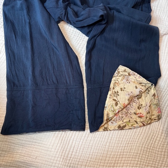 FRYE and Co. Pants- dark blue- size large - Picture 2 of 7